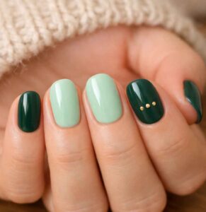 グリーンは「育てる」「守る」エネルギーの象徴。貯金や資産形成、家計の立て直しなど、“増やす前に守る”段階に向いています。深いグリーンは安定、ミントは軽やかさ。